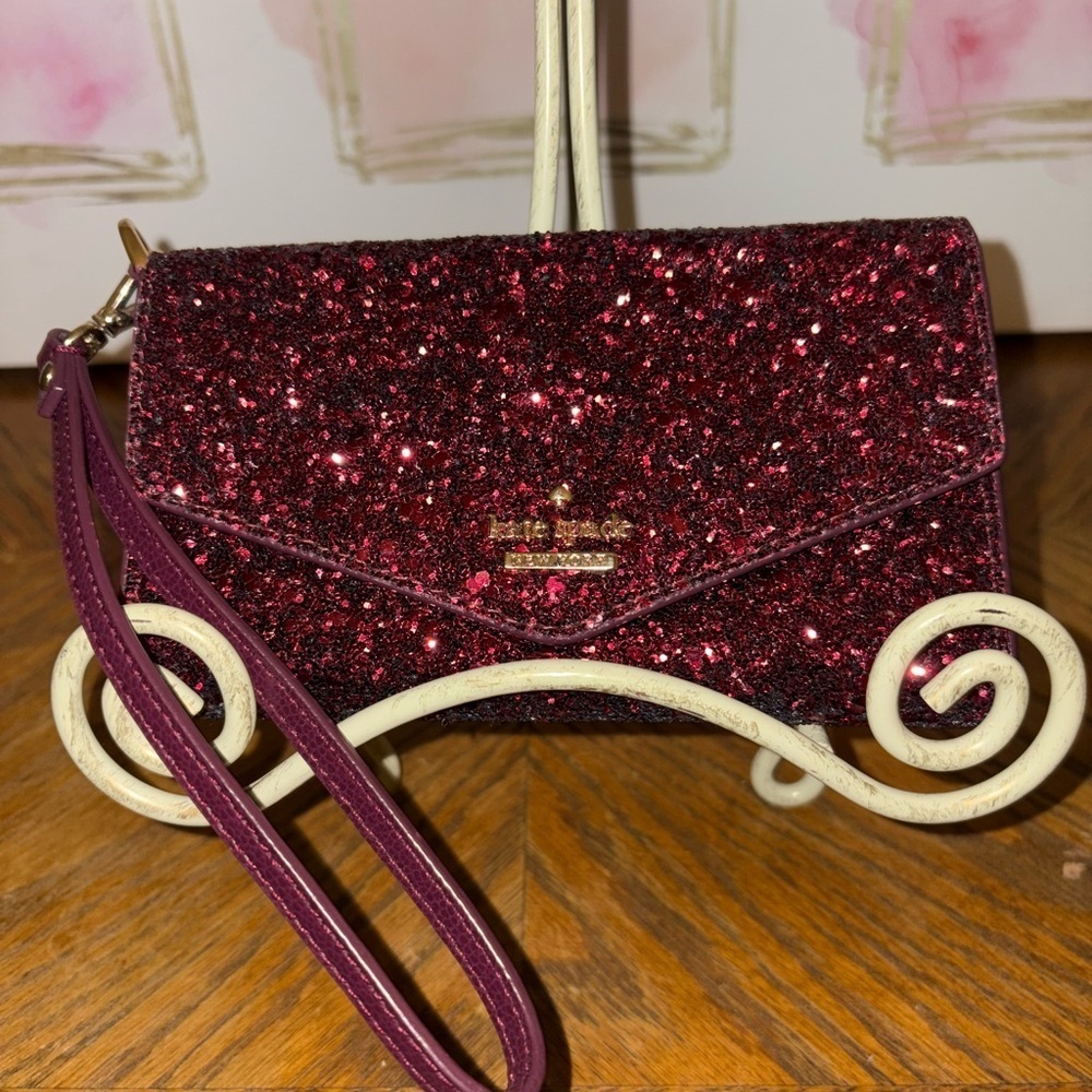 Kate Spade Laurel Way Glitter Wristlet